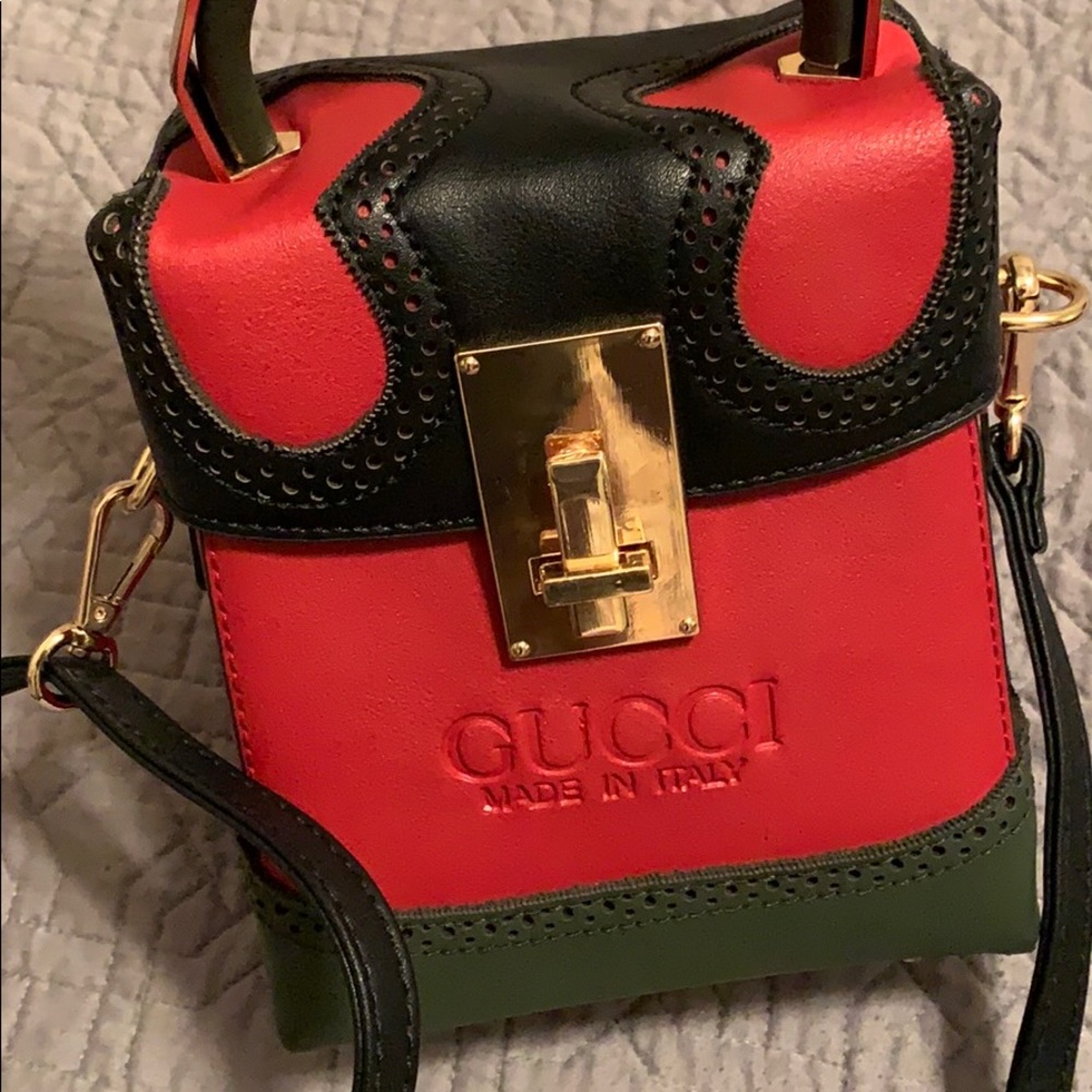 Non authentic Gucci ❤️